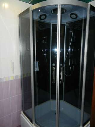 Гостиница Артик Воронеж Двухместный номер с 1 двуспальной кроватью и общей ванной комнатой-3