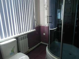 Гостиница Артик Воронеж Двухместный номер с 2 односпальными кроватями и общей ванной комнатой-3